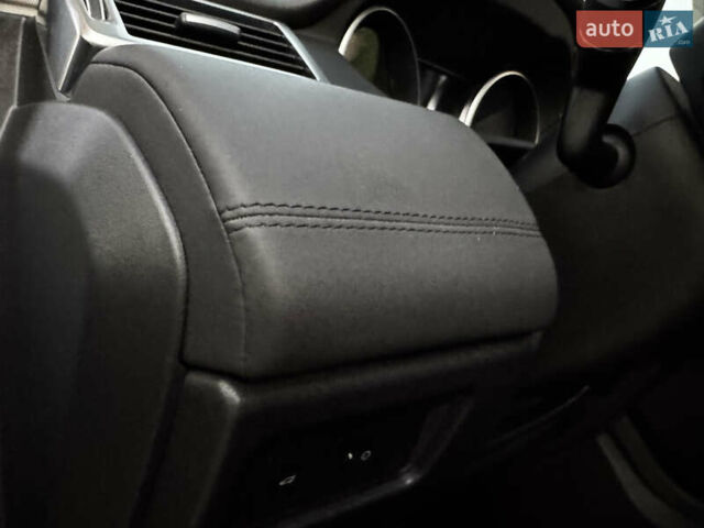 Серый Ленд Ровер Discovery Sport, объемом двигателя 2 л и пробегом 96 тыс. км за 19900 $, фото 11 на Automoto.ua