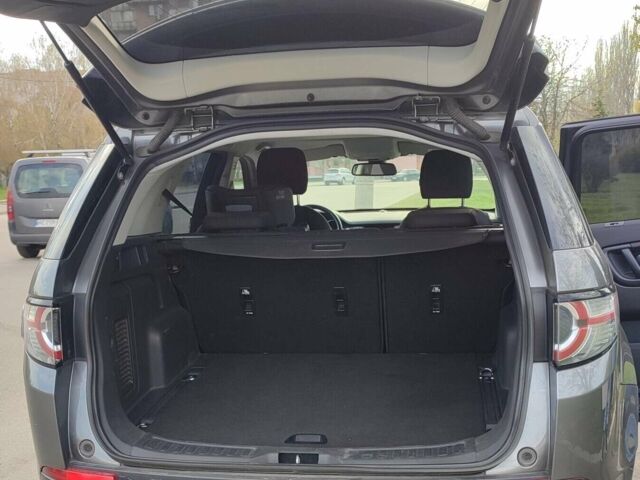 Серый Ленд Ровер Discovery Sport, объемом двигателя 2 л и пробегом 174 тыс. км за 20500 $, фото 8 на Automoto.ua