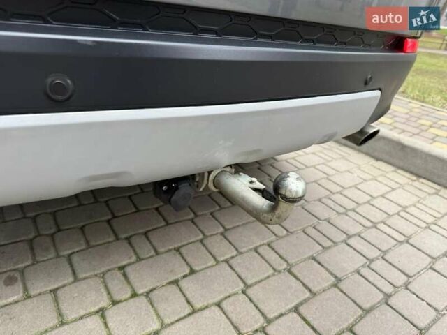 Серый Ленд Ровер Discovery Sport, объемом двигателя 2 л и пробегом 51 тыс. км за 22000 $, фото 33 на Automoto.ua