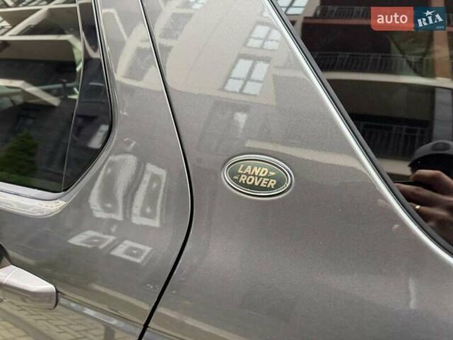 Серый Ленд Ровер Discovery Sport, объемом двигателя 2 л и пробегом 51 тыс. км за 22000 $, фото 26 на Automoto.ua
