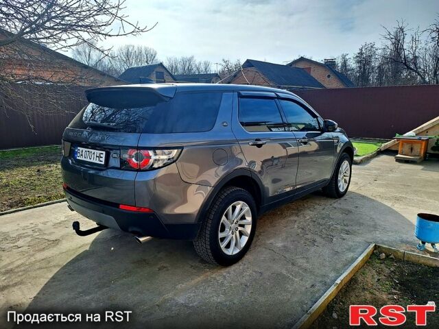 Серый Ленд Ровер Discovery Sport, объемом двигателя 2 л и пробегом 199 тыс. км за 23500 $, фото 2 на Automoto.ua