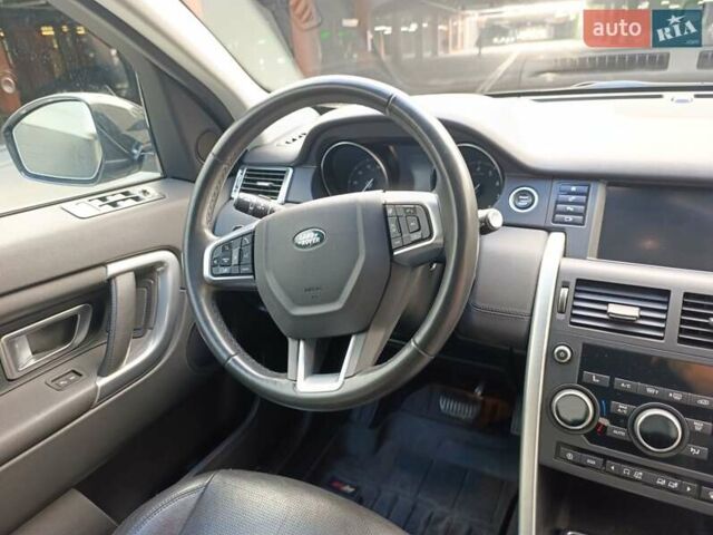 Серый Ленд Ровер Discovery Sport, объемом двигателя 2 л и пробегом 93 тыс. км за 22000 $, фото 21 на Automoto.ua
