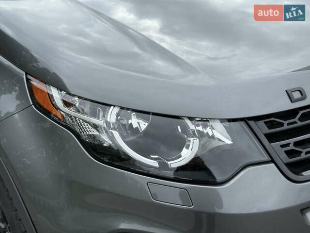 Серый Ленд Ровер Discovery Sport, объемом двигателя 2 л и пробегом 167 тыс. км за 16999 $, фото 10 на Automoto.ua