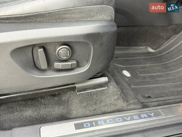 Серый Ленд Ровер Discovery Sport, объемом двигателя 2 л и пробегом 184 тыс. км за 18800 $, фото 40 на Automoto.ua