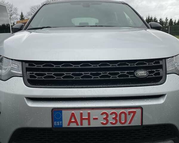 Серый Ленд Ровер Discovery Sport, объемом двигателя 2 л и пробегом 221 тыс. км за 23500 $, фото 2 на Automoto.ua