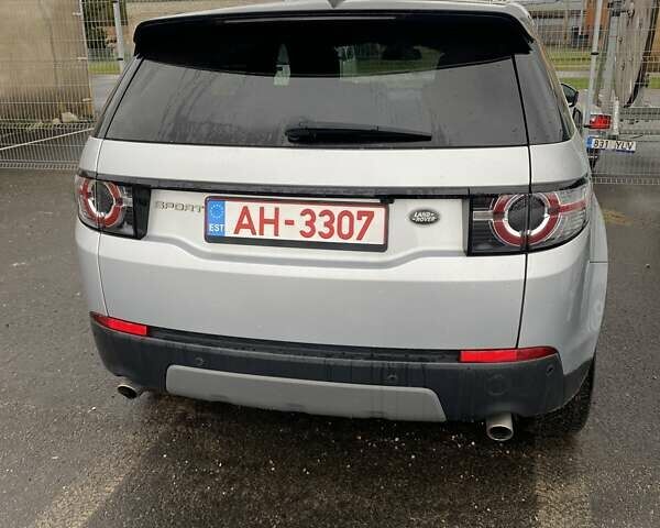 Серый Ленд Ровер Discovery Sport, объемом двигателя 2 л и пробегом 221 тыс. км за 23500 $, фото 3 на Automoto.ua