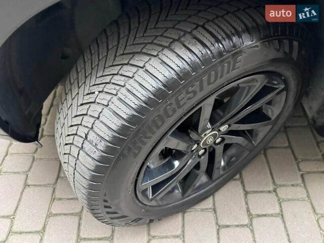 Серый Ленд Ровер Discovery Sport, объемом двигателя 2 л и пробегом 51 тыс. км за 22000 $, фото 65 на Automoto.ua