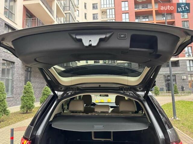 Серый Ленд Ровер Discovery Sport, объемом двигателя 2 л и пробегом 51 тыс. км за 22000 $, фото 19 на Automoto.ua