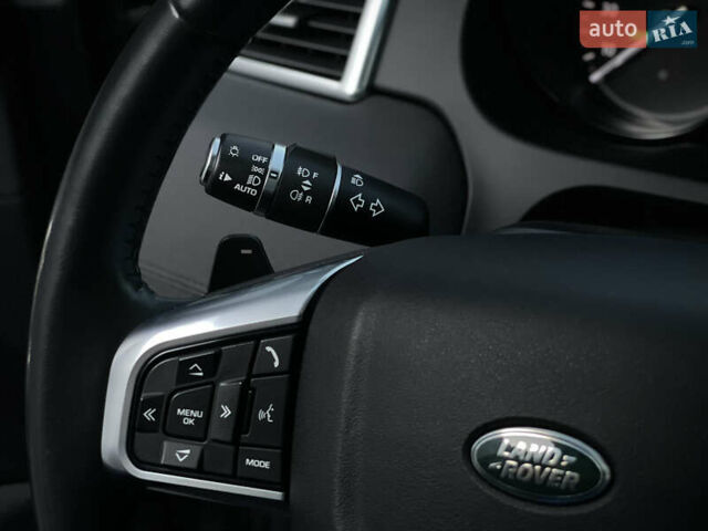 Сірий Ленд Ровер Discovery Sport, об'ємом двигуна 2 л та пробігом 65 тис. км за 23900 $, фото 55 на Automoto.ua