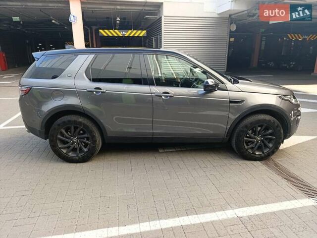 Серый Ленд Ровер Discovery Sport, объемом двигателя 2 л и пробегом 93 тыс. км за 22000 $, фото 10 на Automoto.ua