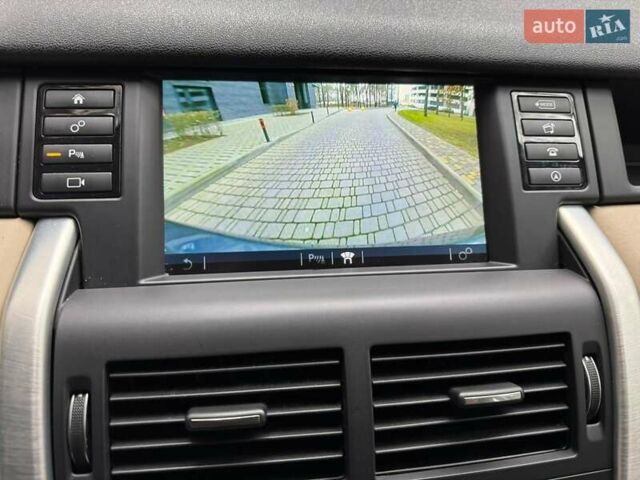 Серый Ленд Ровер Discovery Sport, объемом двигателя 2 л и пробегом 51 тыс. км за 22000 $, фото 55 на Automoto.ua