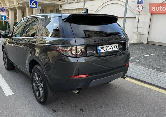 Серый Ленд Ровер Discovery Sport, объемом двигателя 2 л и пробегом 58 тыс. км за 23500 $, фото 10 на Automoto.ua