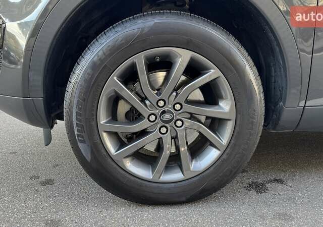 Серый Ленд Ровер Discovery Sport, объемом двигателя 2 л и пробегом 58 тыс. км за 23500 $, фото 32 на Automoto.ua