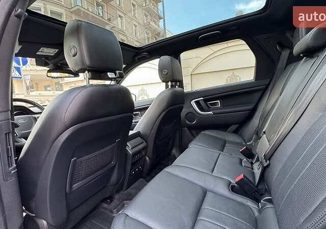 Серый Ленд Ровер Discovery Sport, объемом двигателя 2 л и пробегом 58 тыс. км за 23500 $, фото 19 на Automoto.ua
