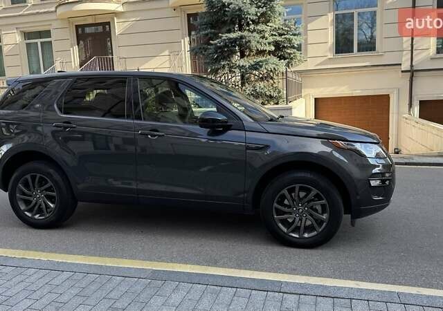 Серый Ленд Ровер Discovery Sport, объемом двигателя 2 л и пробегом 58 тыс. км за 23500 $, фото 5 на Automoto.ua