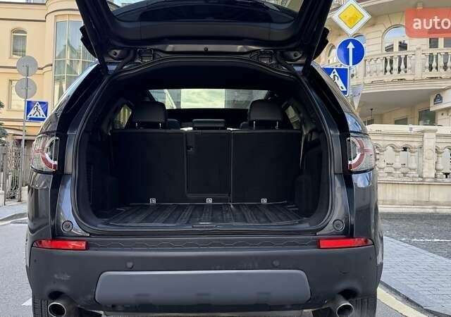 Серый Ленд Ровер Discovery Sport, объемом двигателя 2 л и пробегом 58 тыс. км за 23500 $, фото 24 на Automoto.ua