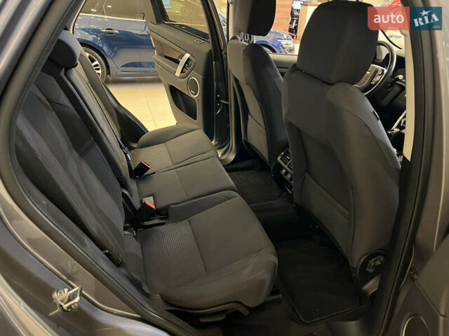 Сірий Ленд Ровер Discovery Sport, об'ємом двигуна 2 л та пробігом 39 тис. км за 29900 $, фото 12 на Automoto.ua