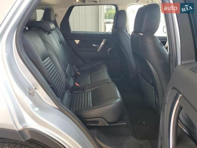 Серый Ленд Ровер Discovery Sport, объемом двигателя 2 л и пробегом 197 тыс. км за 16850 $, фото 10 на Automoto.ua