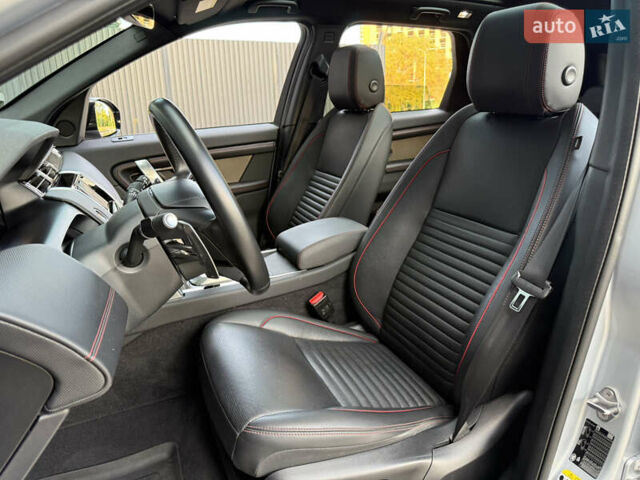 Серый Ленд Ровер Discovery Sport, объемом двигателя 2 л и пробегом 53 тыс. км за 45500 $, фото 9 на Automoto.ua