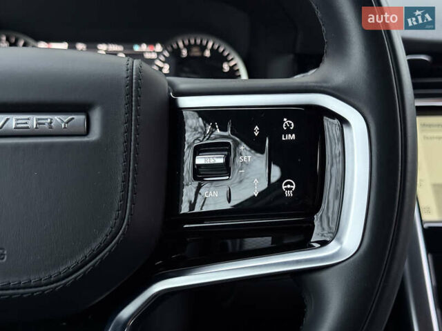 Серый Ленд Ровер Discovery Sport, объемом двигателя 2 л и пробегом 45 тыс. км за 45000 $, фото 15 на Automoto.ua