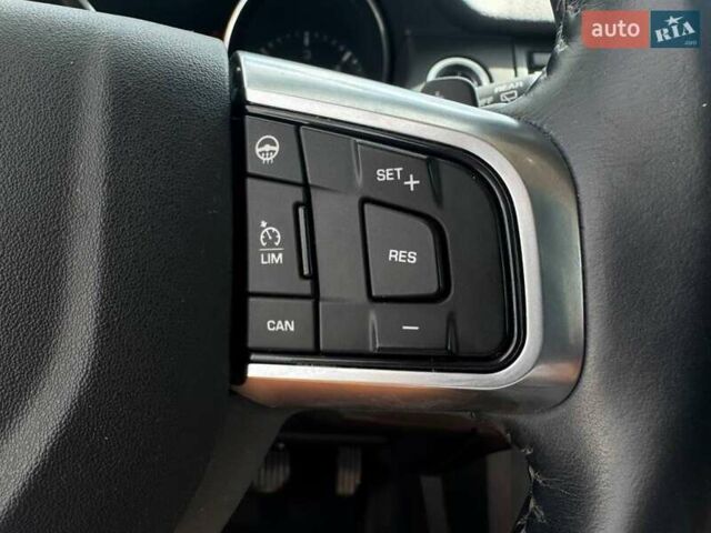 Синий Ленд Ровер Discovery Sport, объемом двигателя 2 л и пробегом 133 тыс. км за 19500 $, фото 17 на Automoto.ua