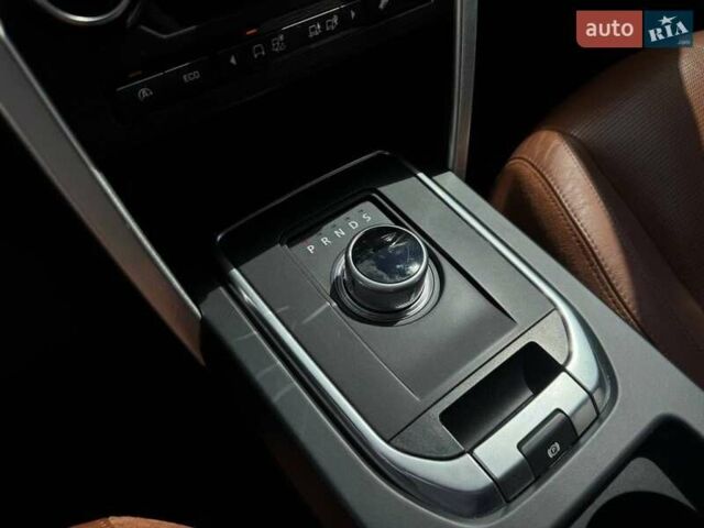 Синий Ленд Ровер Discovery Sport, объемом двигателя 2 л и пробегом 133 тыс. км за 19500 $, фото 21 на Automoto.ua