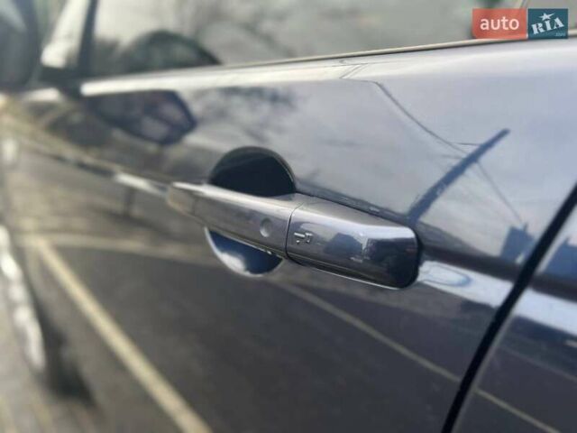 Синий Ленд Ровер Discovery Sport, объемом двигателя 2 л и пробегом 139 тыс. км за 14700 $, фото 15 на Automoto.ua