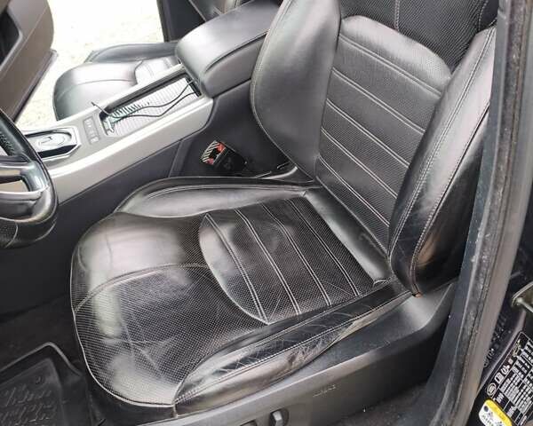 Синий Ленд Ровер Discovery Sport, объемом двигателя 2 л и пробегом 115 тыс. км за 22500 $, фото 21 на Automoto.ua