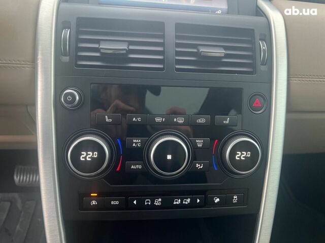 Синий Ленд Ровер Discovery Sport, объемом двигателя 2 л и пробегом 106 тыс. км за 18590 $, фото 25 на Automoto.ua