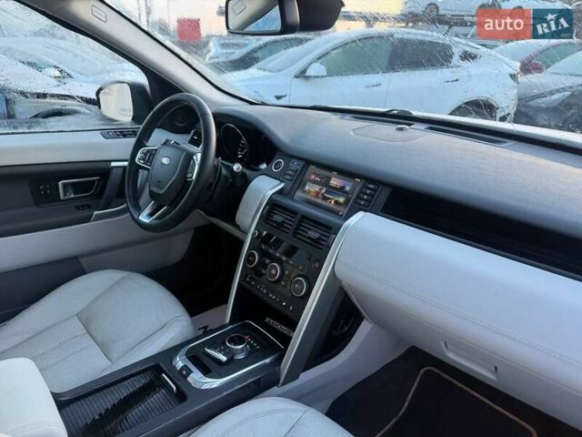 Синий Ленд Ровер Discovery Sport, объемом двигателя 2 л и пробегом 215 тыс. км за 11900 $, фото 4 на Automoto.ua