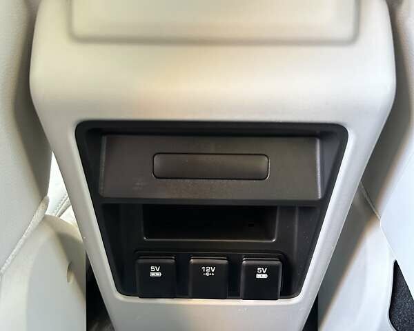 Синій Ленд Ровер Discovery Sport, об'ємом двигуна 2 л та пробігом 190 тис. км за 16800 $, фото 95 на Automoto.ua