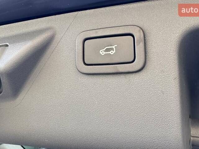 Синій Ленд Ровер Discovery Sport, об'ємом двигуна 2 л та пробігом 190 тис. км за 16800 $, фото 114 на Automoto.ua