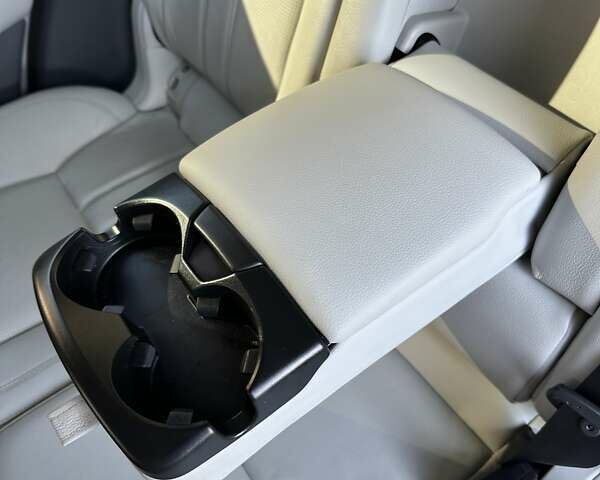 Синій Ленд Ровер Discovery Sport, об'ємом двигуна 2 л та пробігом 190 тис. км за 16800 $, фото 94 на Automoto.ua