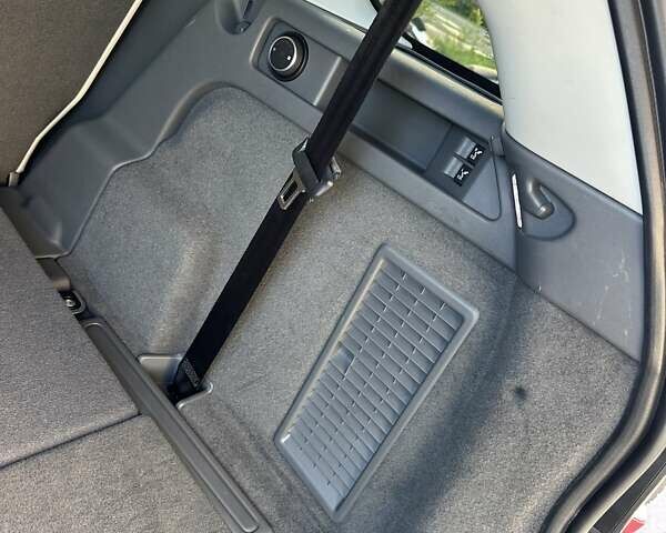 Синій Ленд Ровер Discovery Sport, об'ємом двигуна 2 л та пробігом 190 тис. км за 16800 $, фото 109 на Automoto.ua