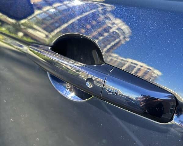 Синій Ленд Ровер Discovery Sport, об'ємом двигуна 2 л та пробігом 190 тис. км за 16800 $, фото 23 на Automoto.ua