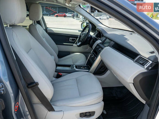 Синий Ленд Ровер Discovery Sport, объемом двигателя 2 л и пробегом 117 тыс. км за 22000 $, фото 15 на Automoto.ua