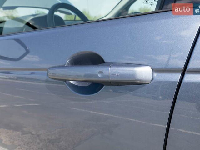 Синий Ленд Ровер Discovery Sport, объемом двигателя 2 л и пробегом 117 тыс. км за 22000 $, фото 46 на Automoto.ua