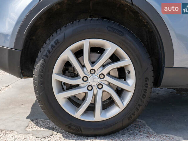 Синий Ленд Ровер Discovery Sport, объемом двигателя 2 л и пробегом 117 тыс. км за 22000 $, фото 45 на Automoto.ua