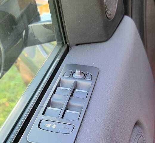 Синий Ленд Ровер Discovery Sport, объемом двигателя 2 л и пробегом 81 тыс. км за 27000 $, фото 20 на Automoto.ua