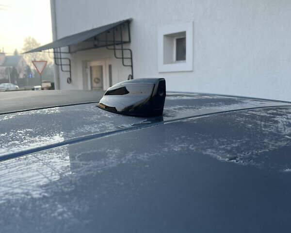 Синій Ленд Ровер Discovery Sport, об'ємом двигуна 2 л та пробігом 27 тис. км за 31500 $, фото 4 на Automoto.ua