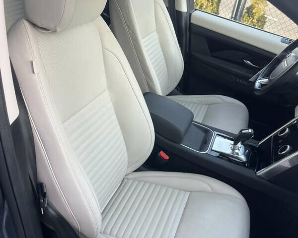 Синій Ленд Ровер Discovery Sport, об'ємом двигуна 2 л та пробігом 27 тис. км за 31500 $, фото 40 на Automoto.ua