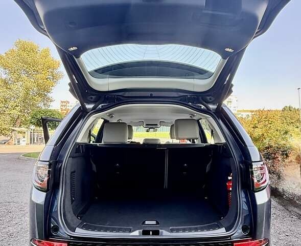 Синий Ленд Ровер Discovery Sport, объемом двигателя 2 л и пробегом 21 тыс. км за 55000 $, фото 9 на Automoto.ua