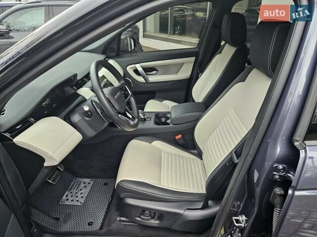 Синий Ленд Ровер Discovery Sport, объемом двигателя 2 л и пробегом 15 тыс. км за 51890 $, фото 24 на Automoto.ua