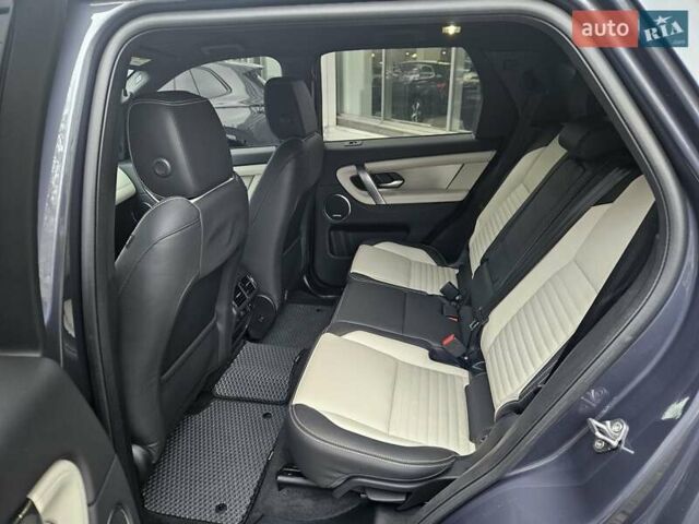 Синий Ленд Ровер Discovery Sport, объемом двигателя 2 л и пробегом 15 тыс. км за 51890 $, фото 26 на Automoto.ua
