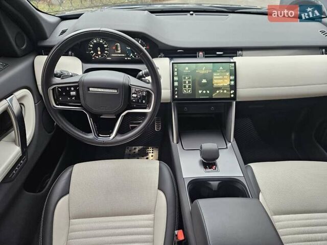 Синий Ленд Ровер Discovery Sport, объемом двигателя 2 л и пробегом 15 тыс. км за 51890 $, фото 41 на Automoto.ua