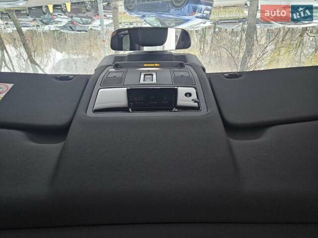 Синий Ленд Ровер Discovery Sport, объемом двигателя 2 л и пробегом 15 тыс. км за 51890 $, фото 44 на Automoto.ua