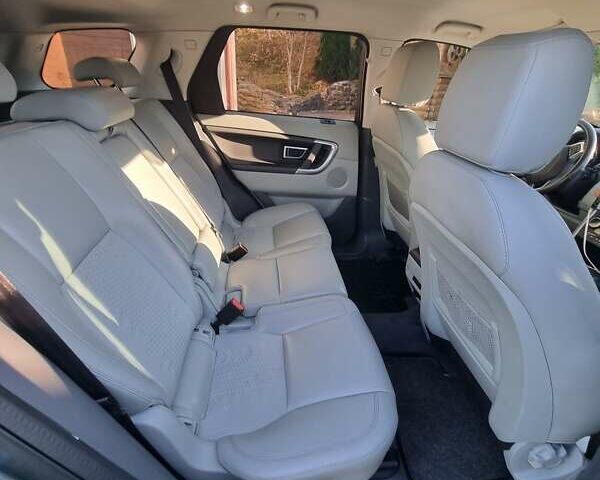 Зеленый Ленд Ровер Discovery Sport, объемом двигателя 2 л и пробегом 182 тыс. км за 18300 $, фото 12 на Automoto.ua