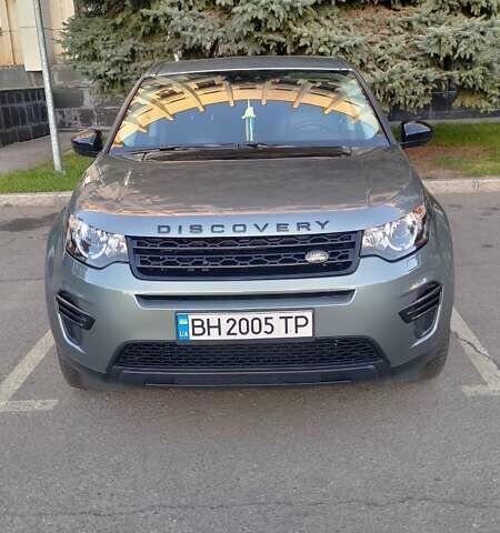 Зеленый Ленд Ровер Discovery Sport, объемом двигателя 2 л и пробегом 138 тыс. км за 22999 $, фото 4 на Automoto.ua