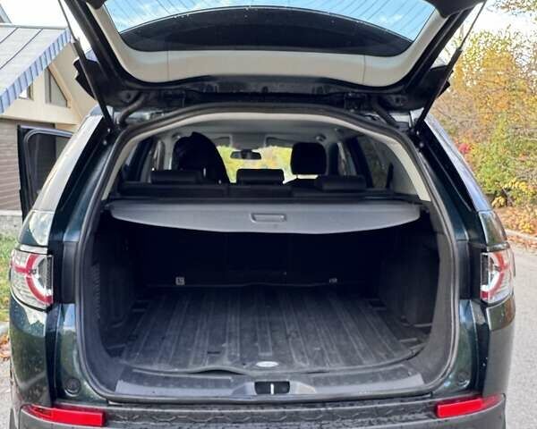 Зеленый Ленд Ровер Discovery Sport, объемом двигателя 2 л и пробегом 137 тыс. км за 19000 $, фото 9 на Automoto.ua