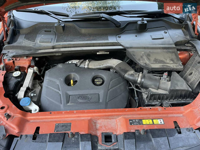 Помаранчевий Ленд Ровер Discovery Sport, об'ємом двигуна 2 л та пробігом 80 тис. км за 25999 $, фото 27 на Automoto.ua